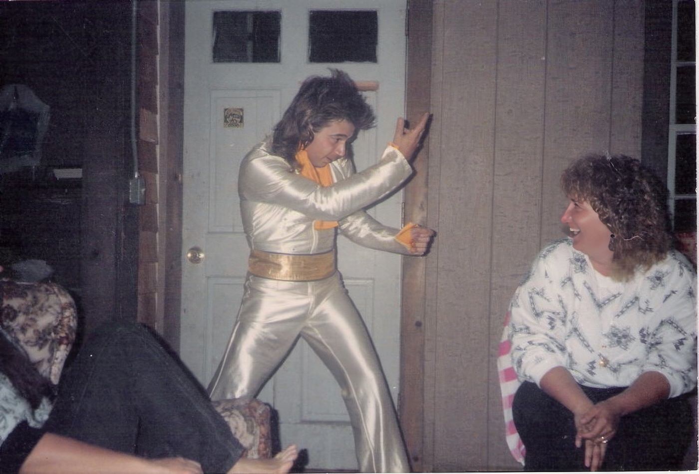 70 Cool Vintage Photos Capturing Teenagers at their Homes from the 1980s
