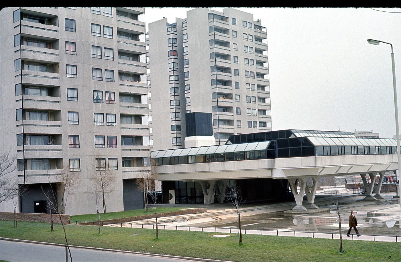 Thamesmead 1975: London's Lofty Concrete Dream Turned Sour