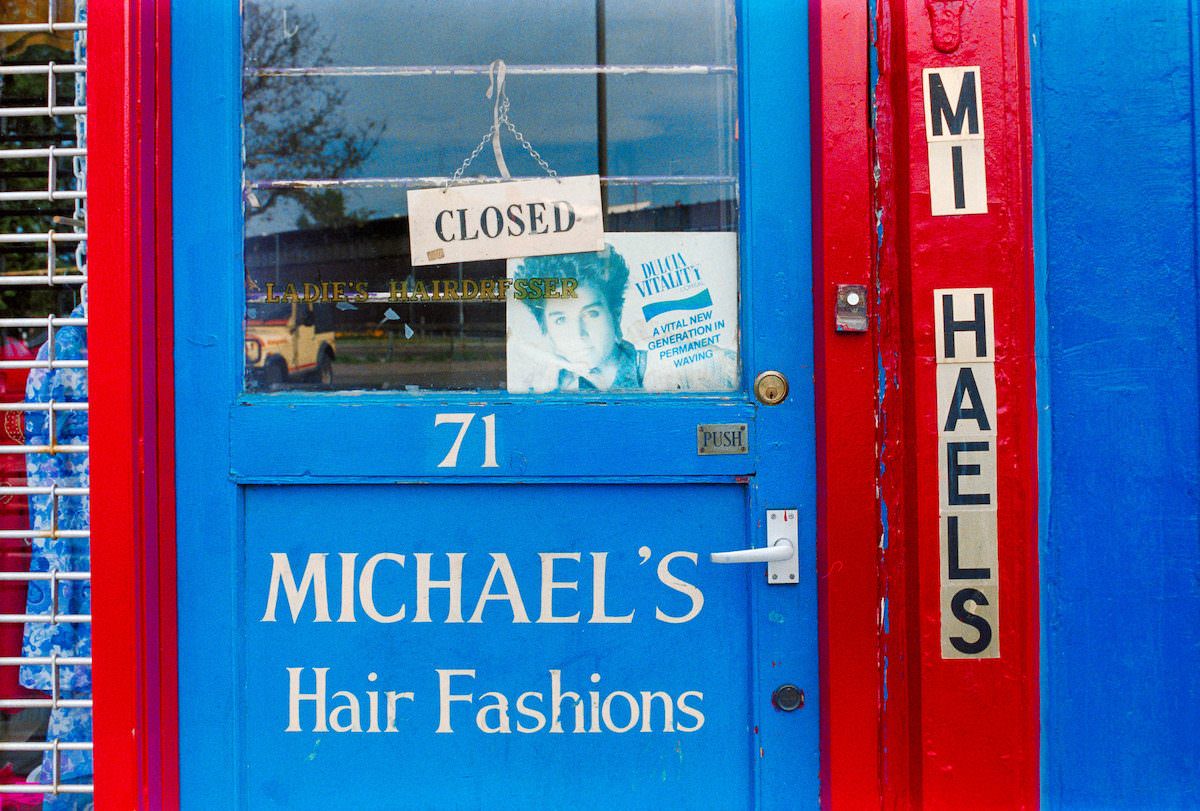 A Photographic Tour of Tooting, South London in 1990s by Peter Marshall