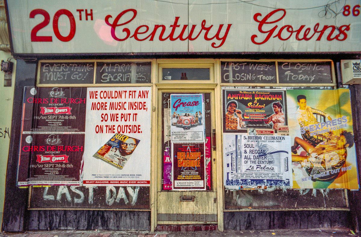 A Photographic Tour of Tooting, South London in 1990s by Peter Marshall