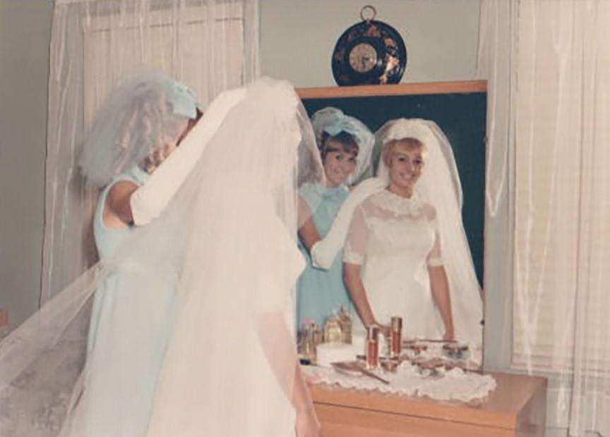Reflections from the Past: A Look at Vintage Mirror Photos