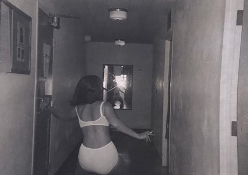 Reflections from the Past: A Look at Vintage Mirror Photos