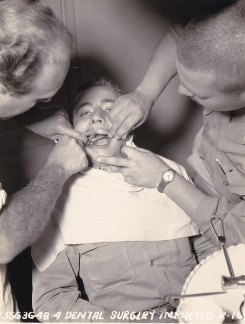 Brace Yourself for Laughter: Vintage Teeth Pics, That'll Make You Grin