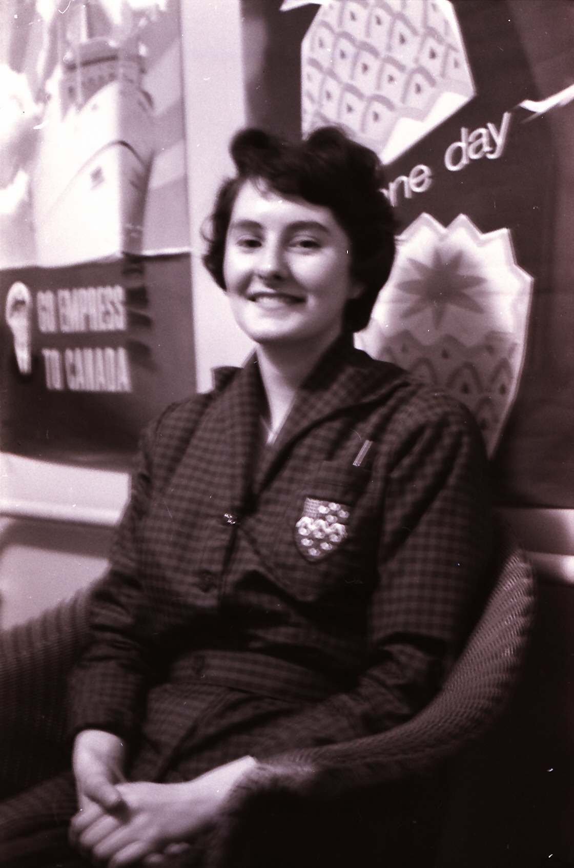 Vintage Photos Show the Staff at a London Westminster Bank, 1960