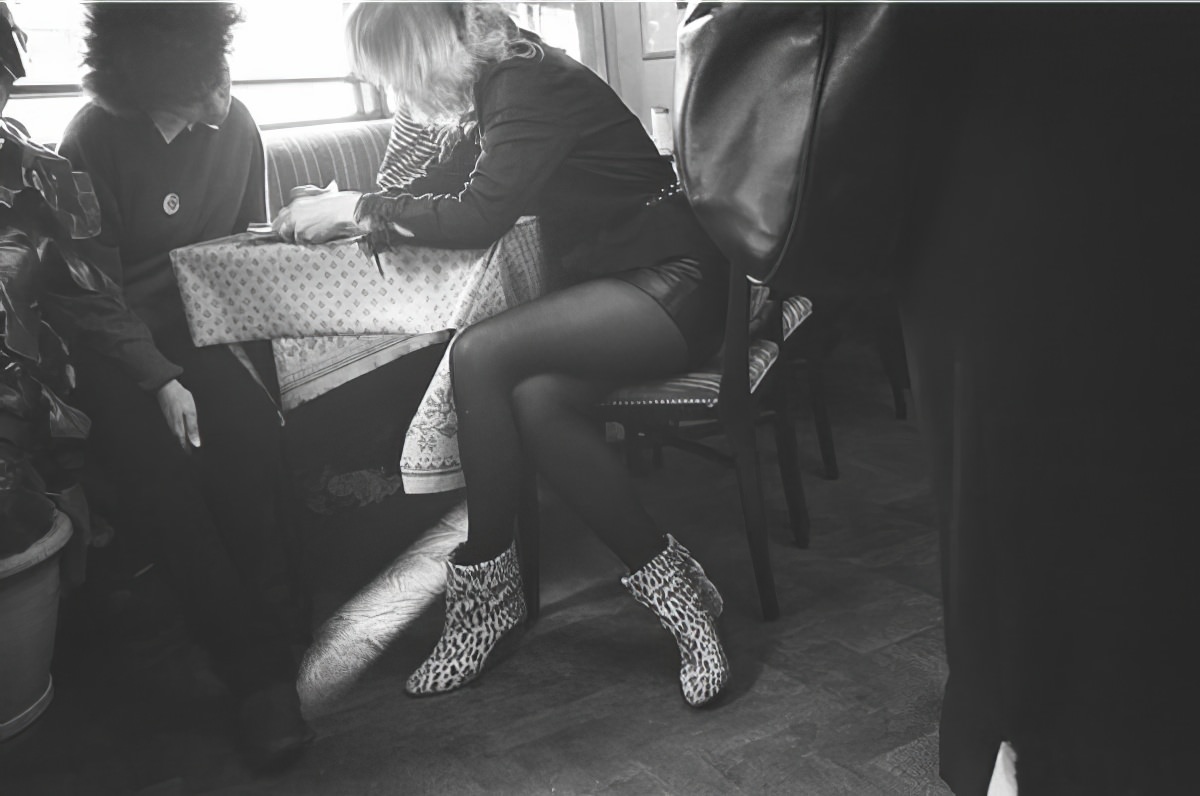 Stiletto's London: A Raw Snapshot of the Booming 80s