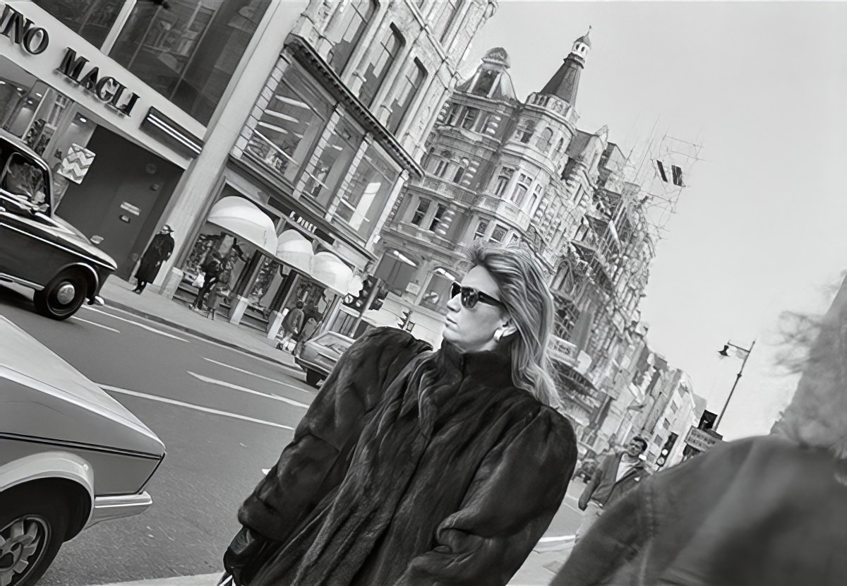 Stiletto's London: A Raw Snapshot of the Booming 80s