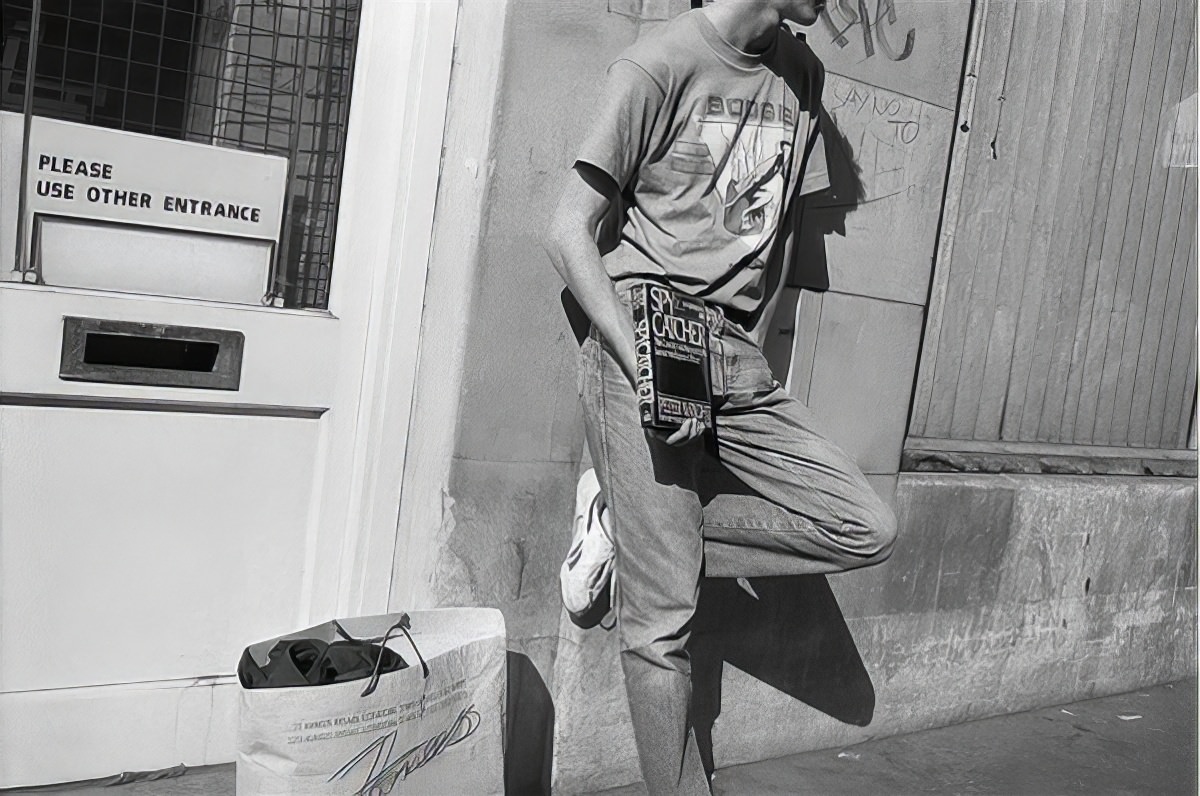 Stiletto's London: A Raw Snapshot of the Booming 80s