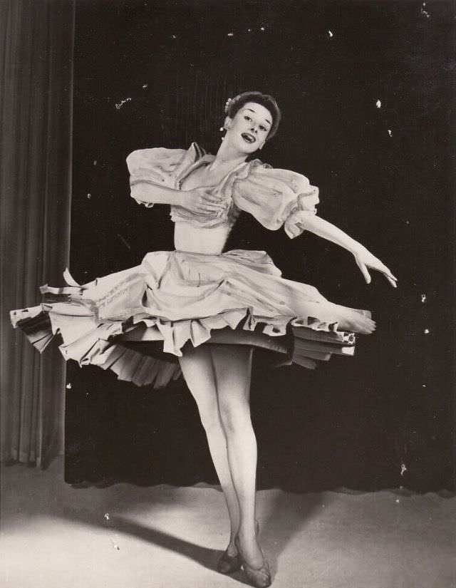 A Star is Born: Audrey Hepburn's Enchanting Debut in "Secret People" (1952)
