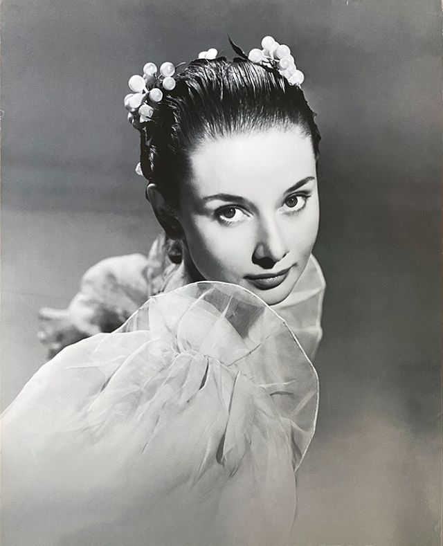 A Star is Born: Audrey Hepburn's Enchanting Debut in "Secret People" (1952)