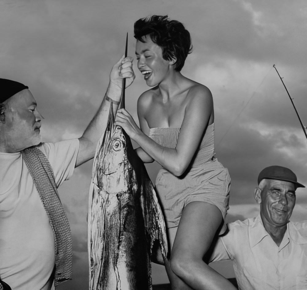 The Adventurous Life of Ernest Hemingway through these Amazing Historical Photos