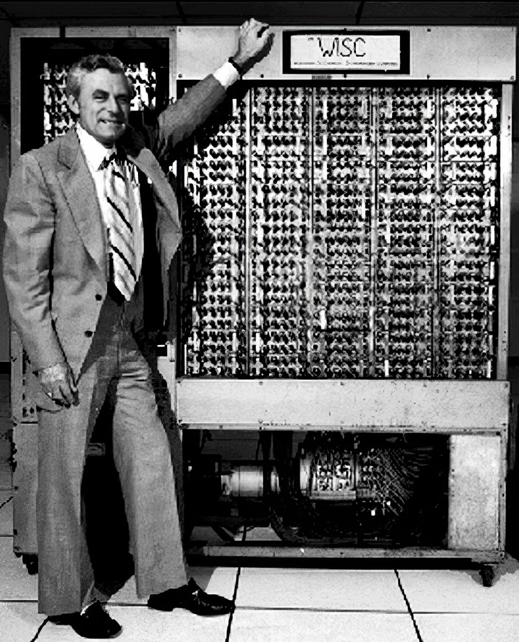 Amdahl Corporation, Sunnyvale, CA. A computer manufacturer founded in 1970 by Dr. Gene Amdahl, chief architect of the IBM System/360.