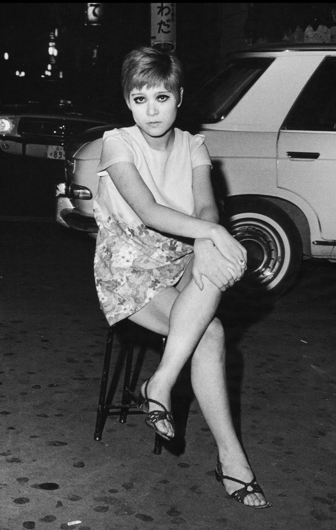 Gangs of Kabukicho, Tokyo in the 1960s and 1970s through the Lens of Watanabe