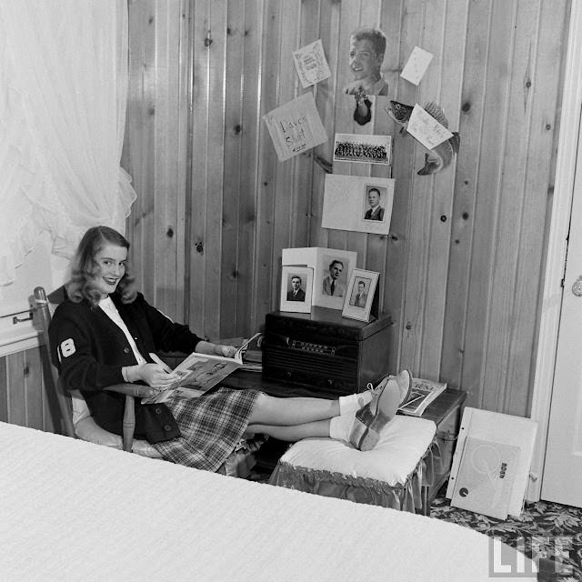Stunning Vintage Photos of High School Teenagers in Des Moines, Iowa, 1947