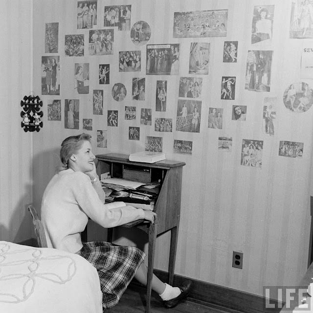 Stunning Vintage Photos of High School Teenagers in Des Moines, Iowa, 1947