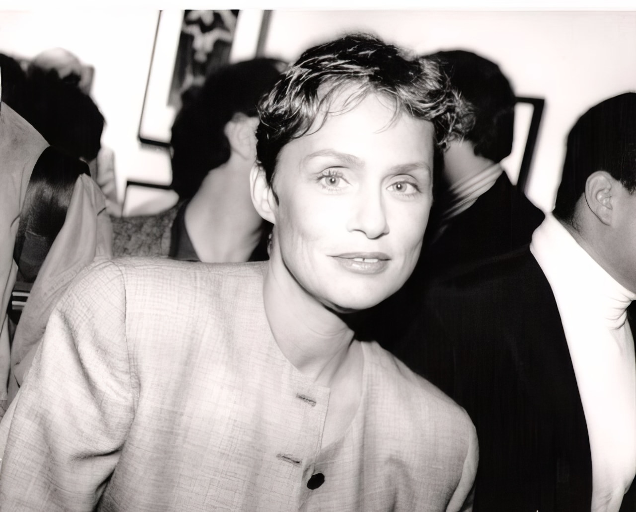 Model Lauren Hutton. She was on crutches that night.