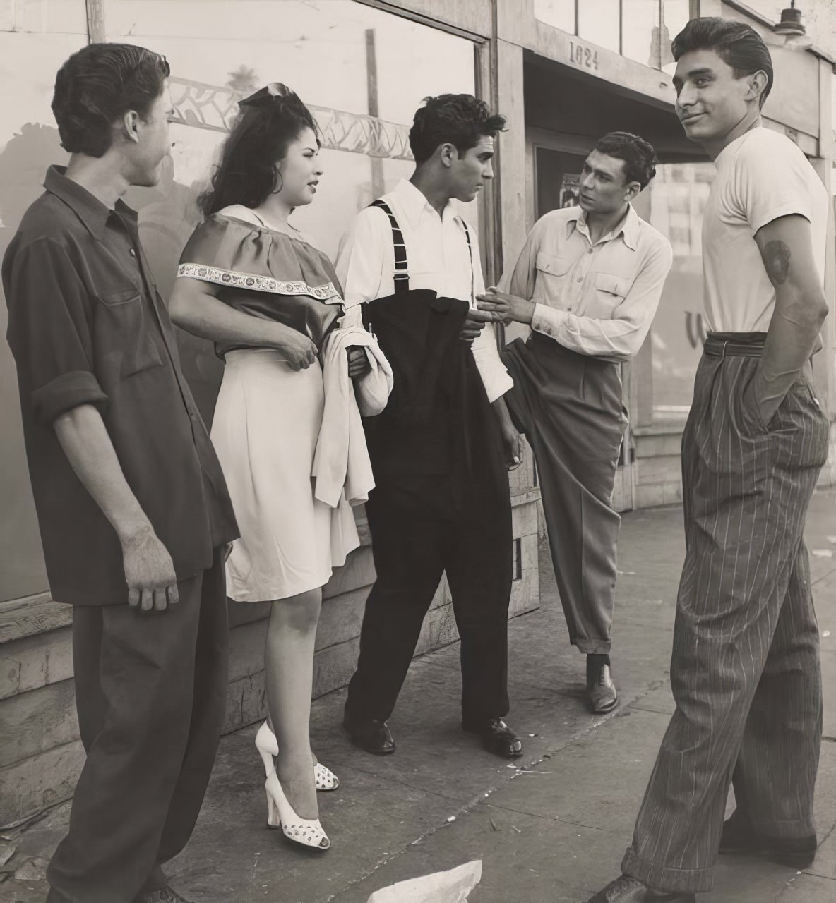 Sunshine and Shadows: Los Angeles Life Through Max Yavno's Lens in the 1940s