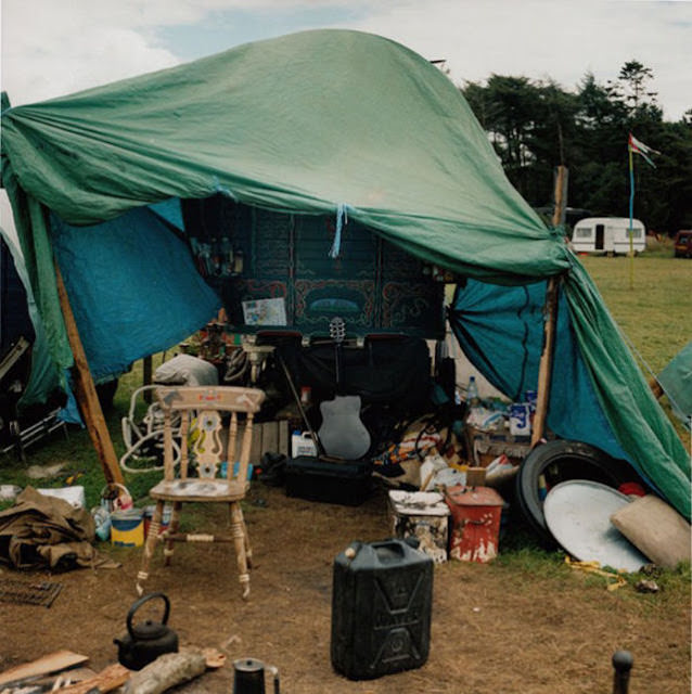 A Glimpse into the Lives of Modern Gypsies in 1986 through Vintage Photos