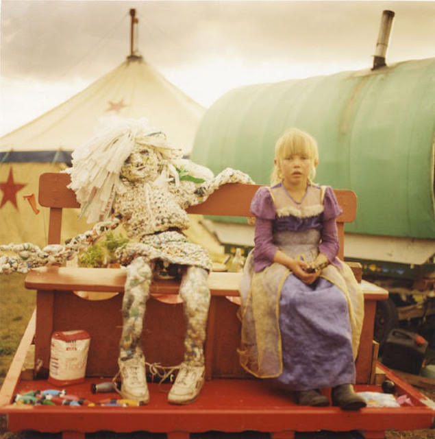 A Glimpse into the Lives of Modern Gypsies in 1986 through Vintage Photos