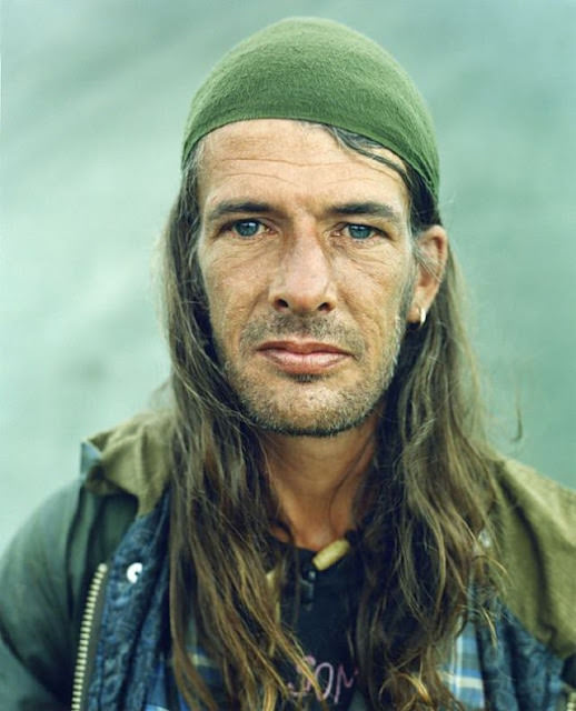 A Glimpse into the Lives of Modern Gypsies in 1986 through Vintage Photos