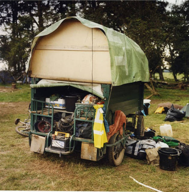 A Glimpse into the Lives of Modern Gypsies in 1986 through Vintage Photos