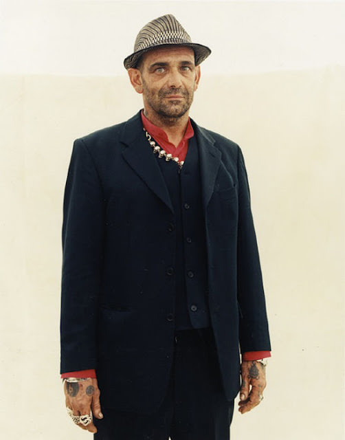 A Glimpse into the Lives of Modern Gypsies in 1986 through Vintage Photos