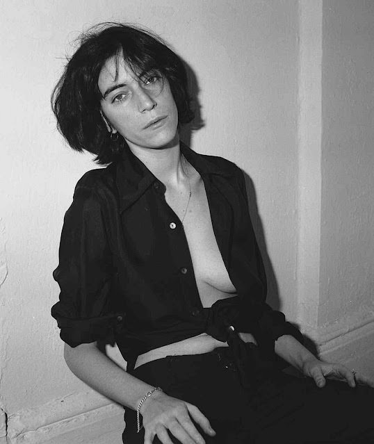 Patti Smith Through the Lens of Frank Stefanko: A 1970s Photographic Journey