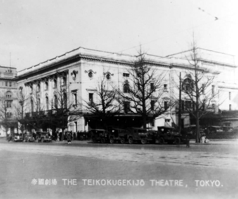 The Teikokugekijo Theatre, 1940s.