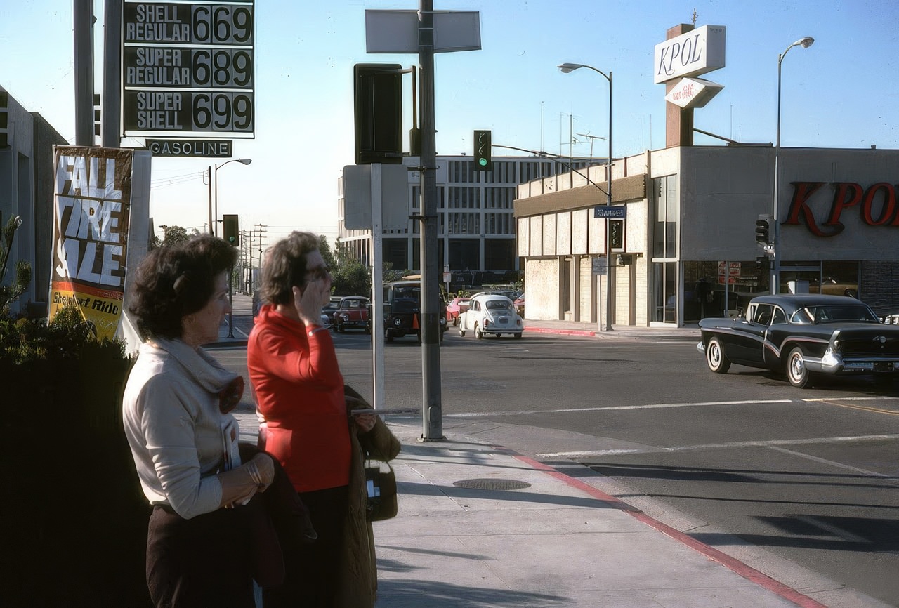 KPOL radio station on Sunset Blvd, 1976