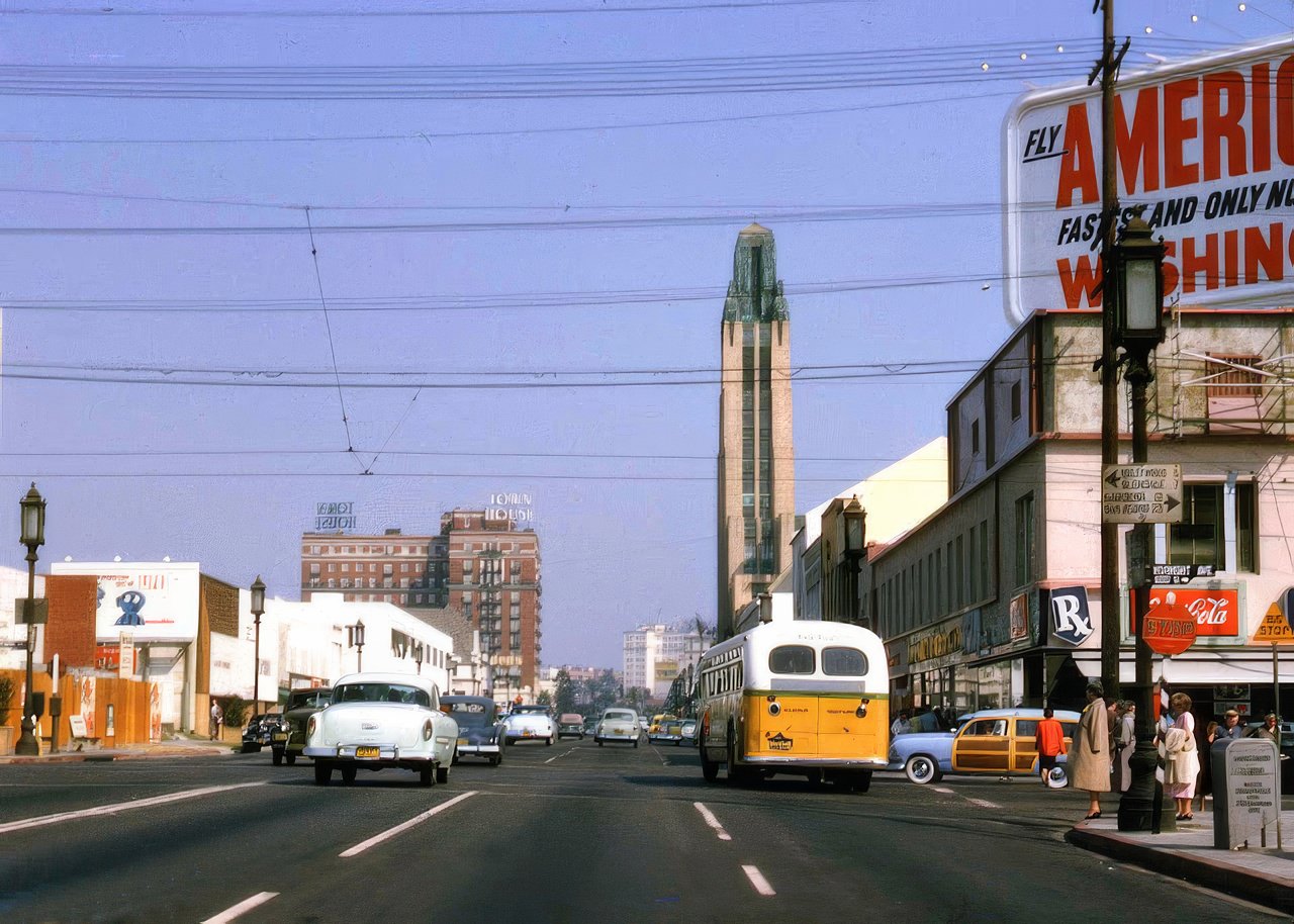 Wilshire Blvd, 1954
