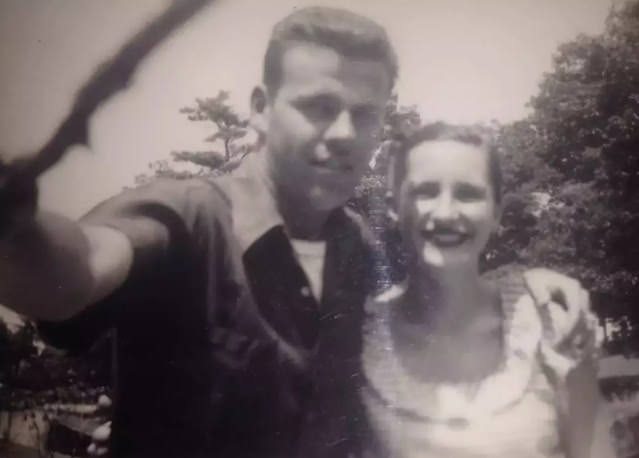 Vintage Portraits of People Taken with a Selfie Stick Before It Was Invented