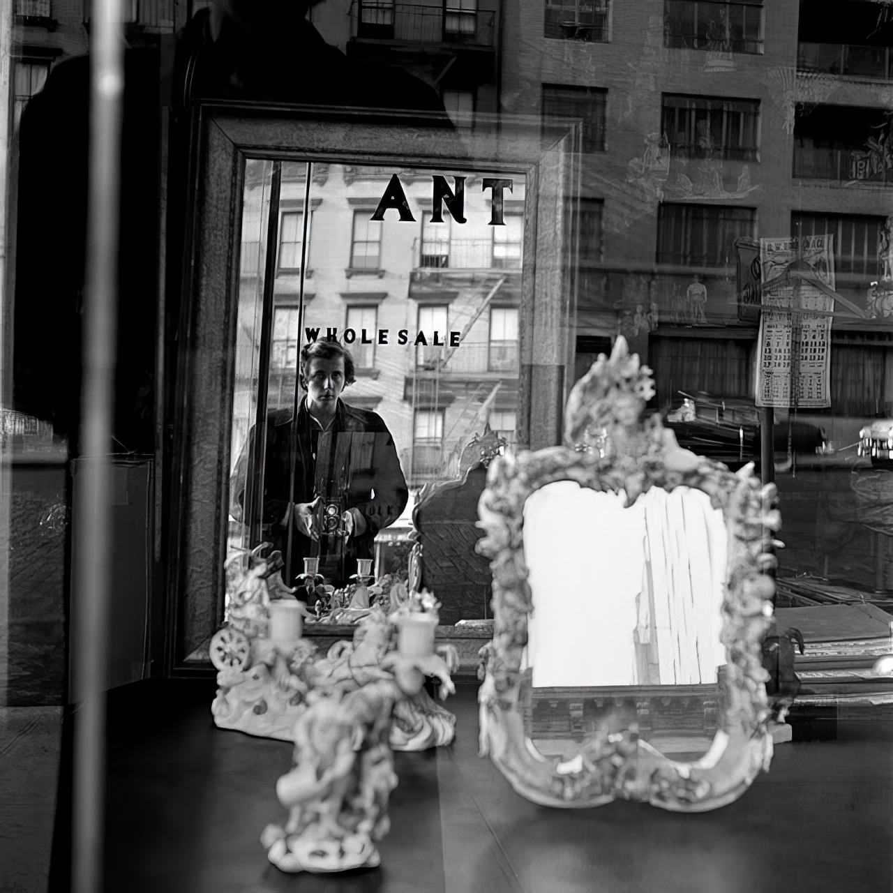 Stunning and Creative Self-Portraits by Vivian Maier that Redefine the Selfie