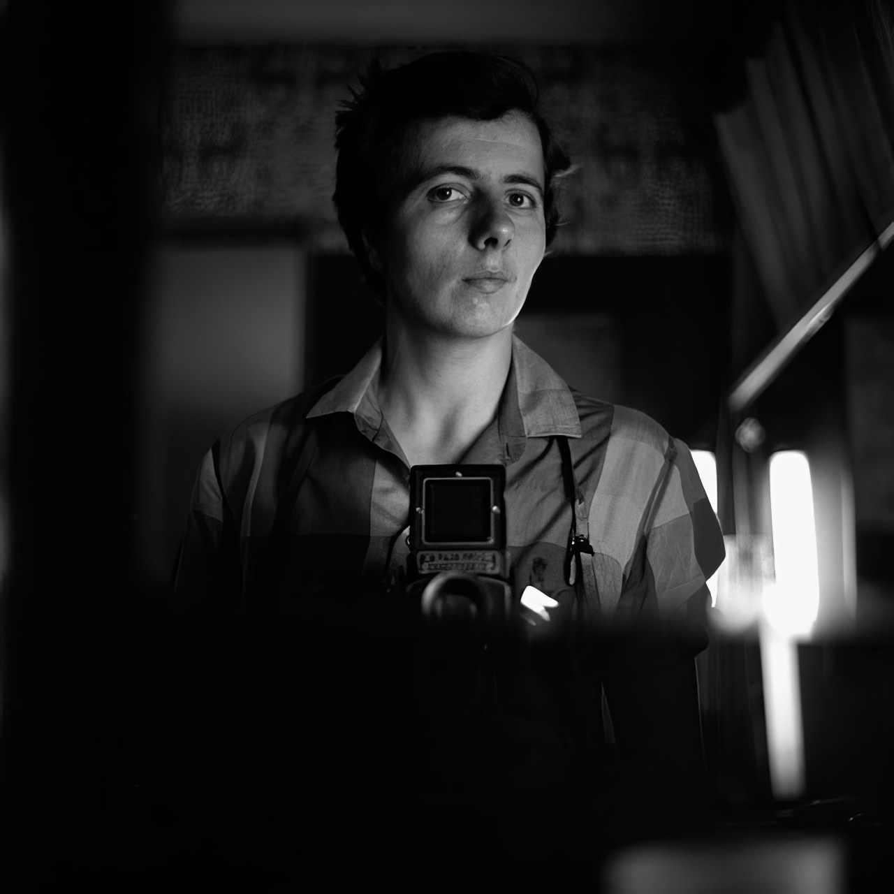 Stunning and Creative Self-Portraits by Vivian Maier that Redefine the Selfie