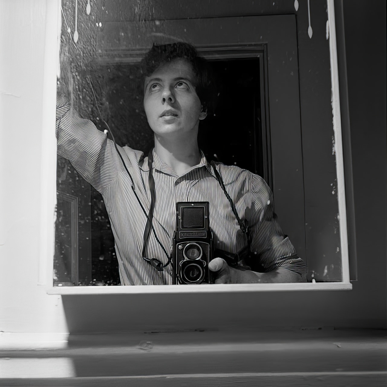 Stunning And Creative Self Portraits By Vivian Maier That Redefine The 
