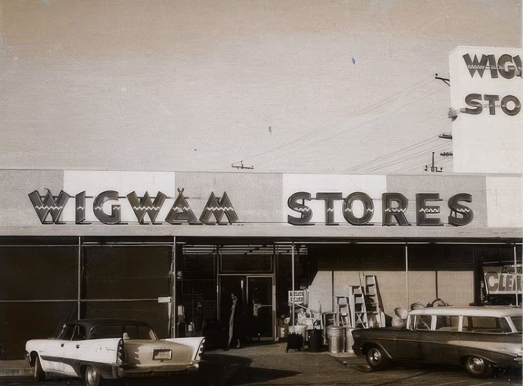 A Photographic Journey Through 1960s Washington Signs