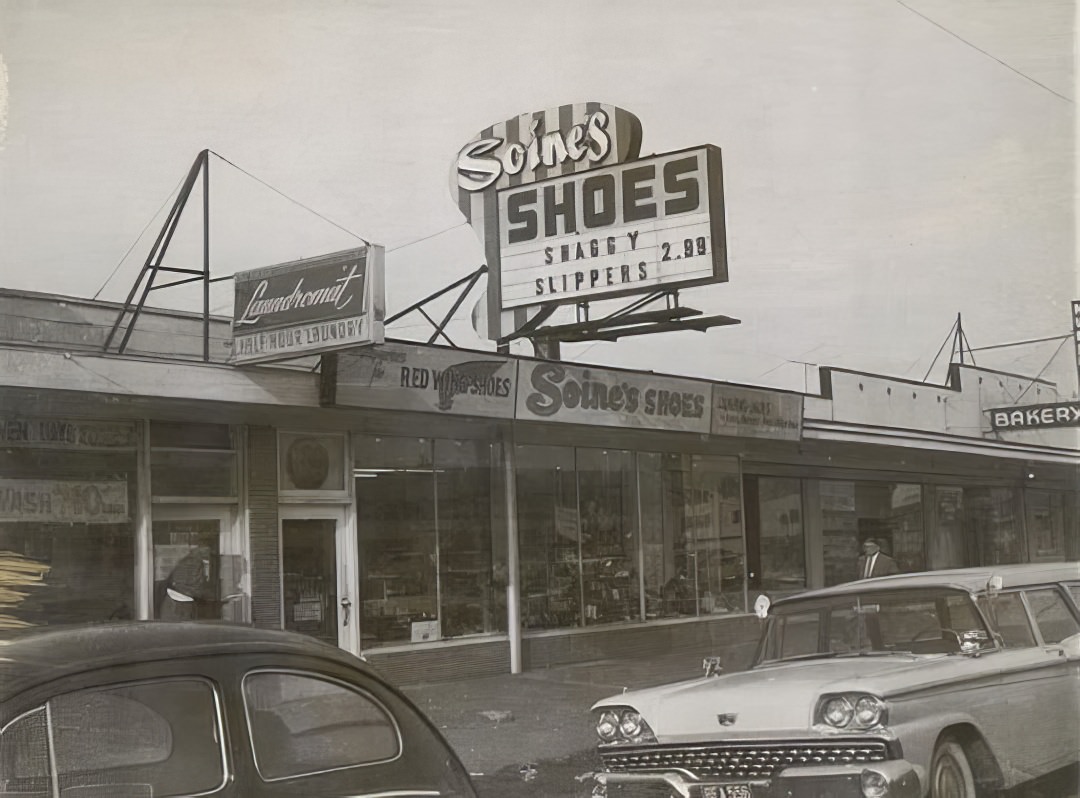 A Photographic Journey Through 1960s Washington Signs