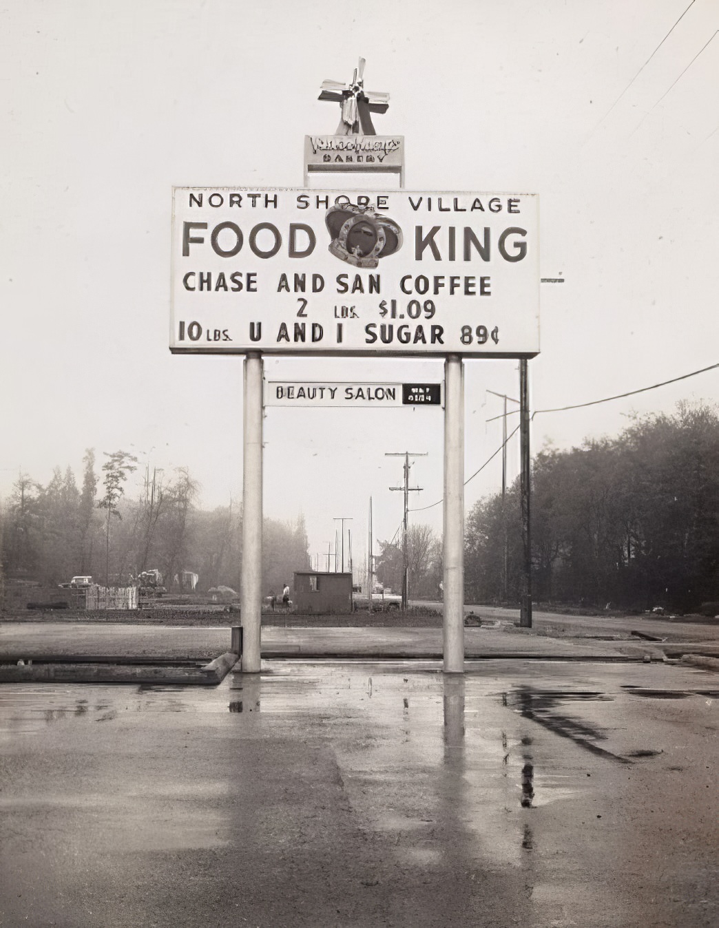 A Photographic Journey Through 1960s Washington Signs