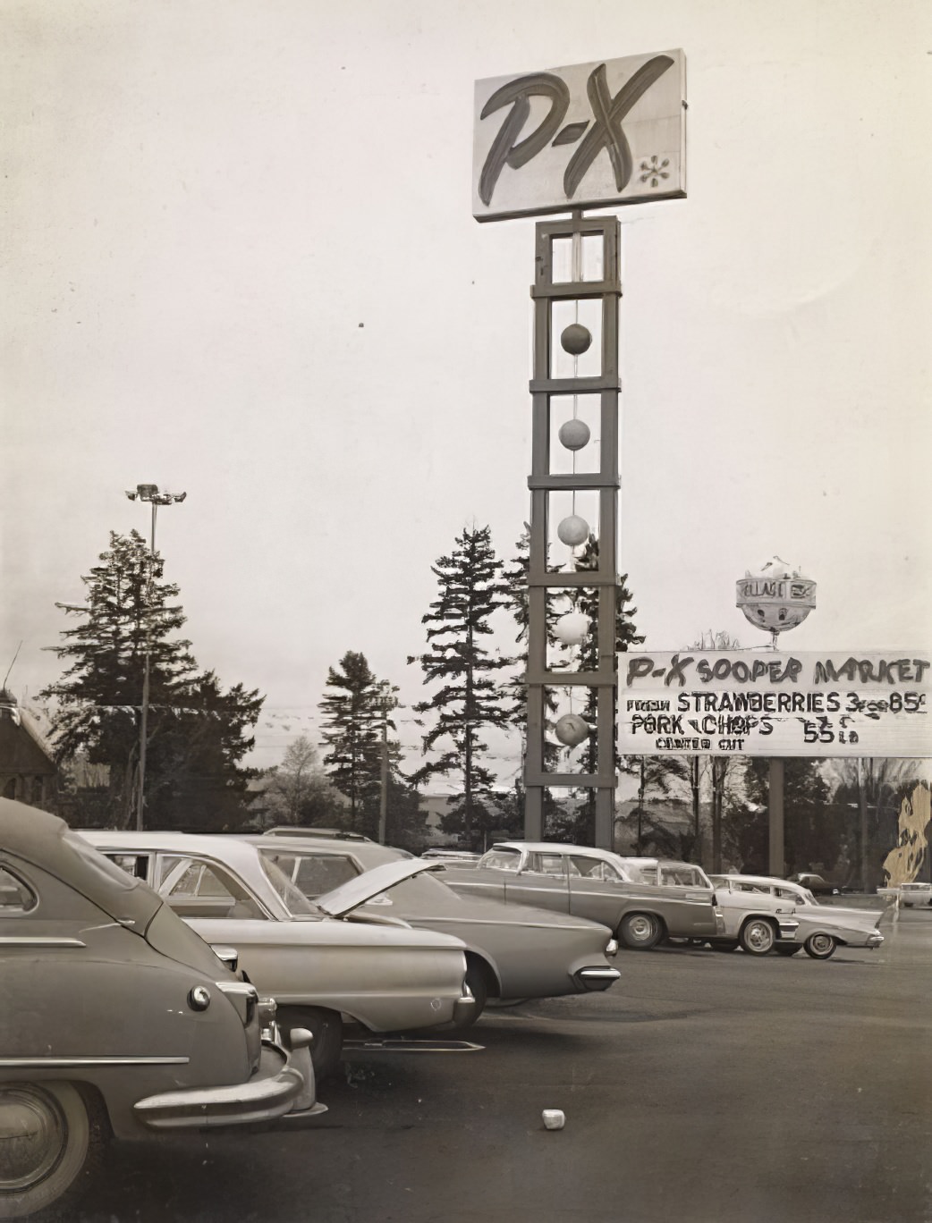 A Photographic Journey Through 1960s Washington Signs