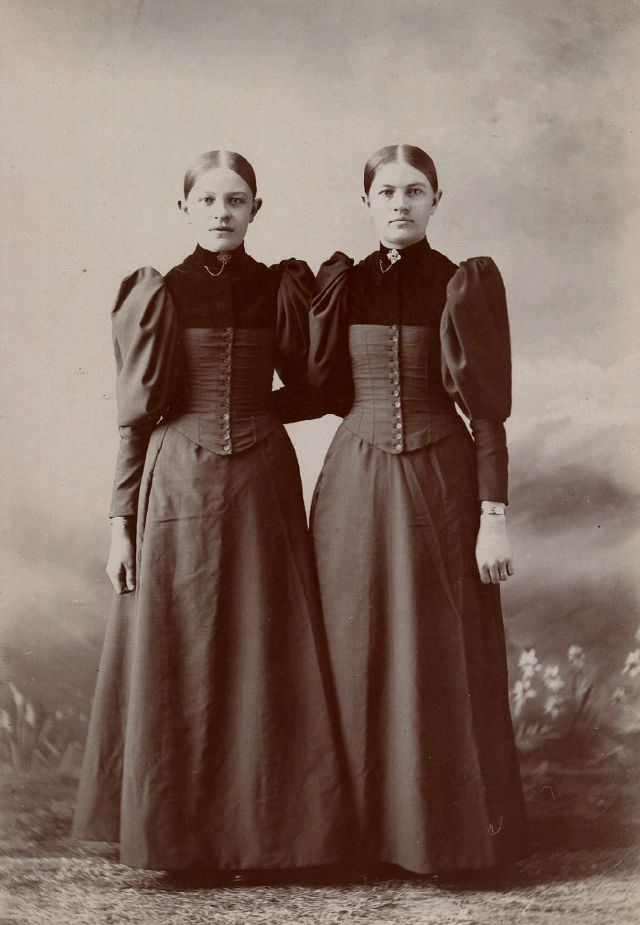 Sisters, Nebraska City, Nebraska studio