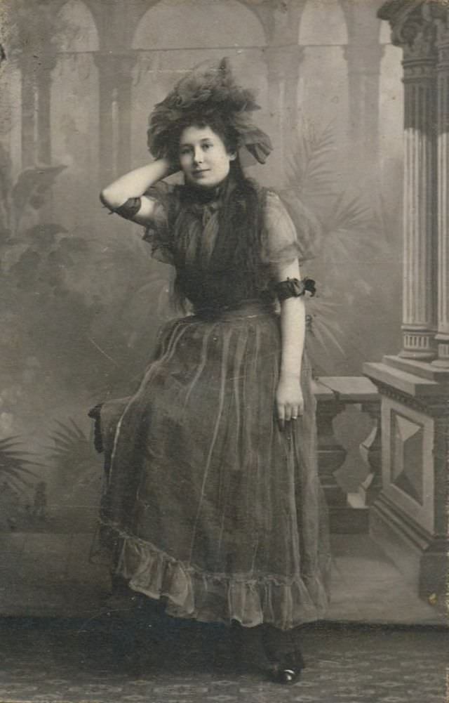 Swedish woman, Uddevalla, Sweden studio