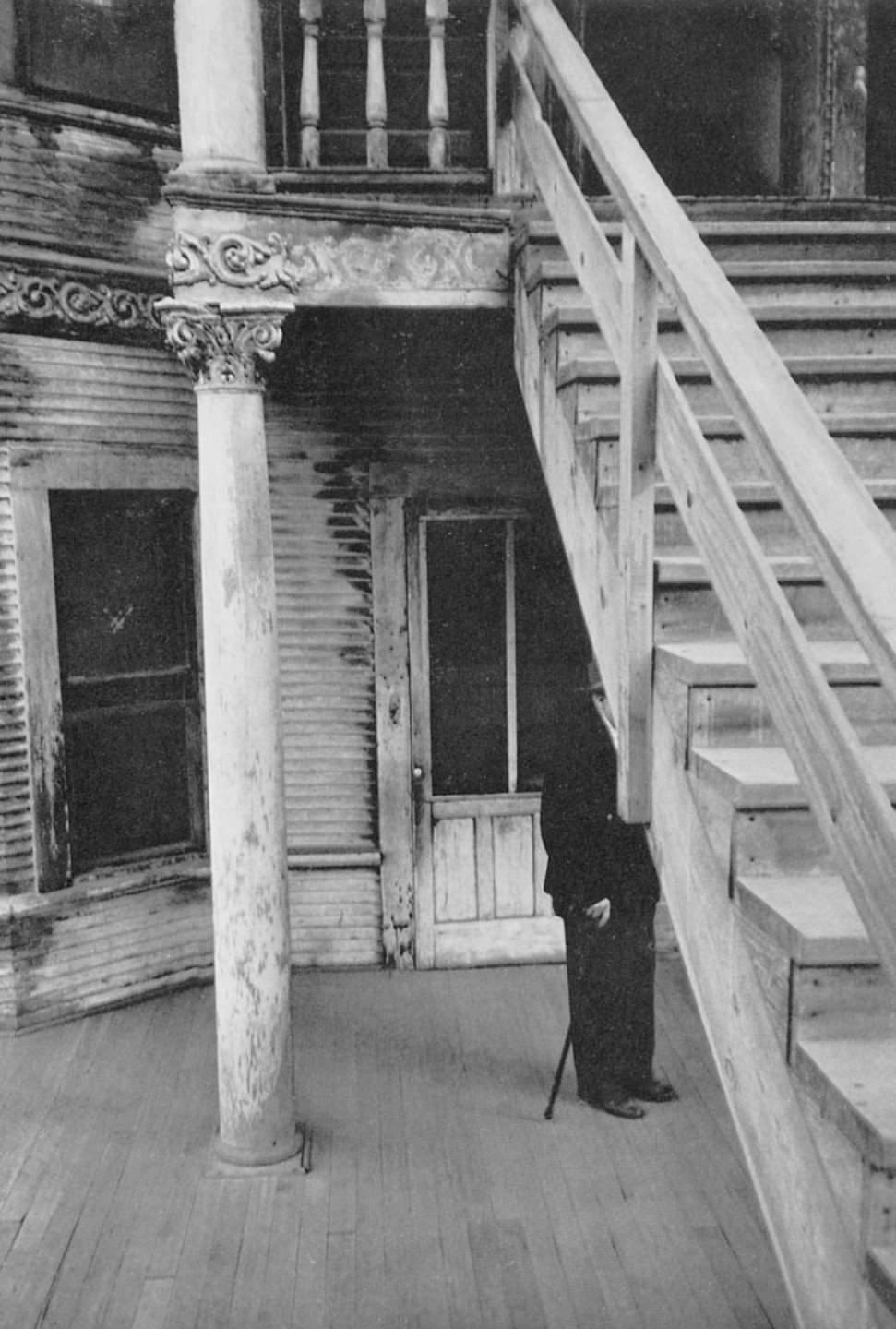 Robert Frank's "The Americans": A Photographic Journey Through 1950s America