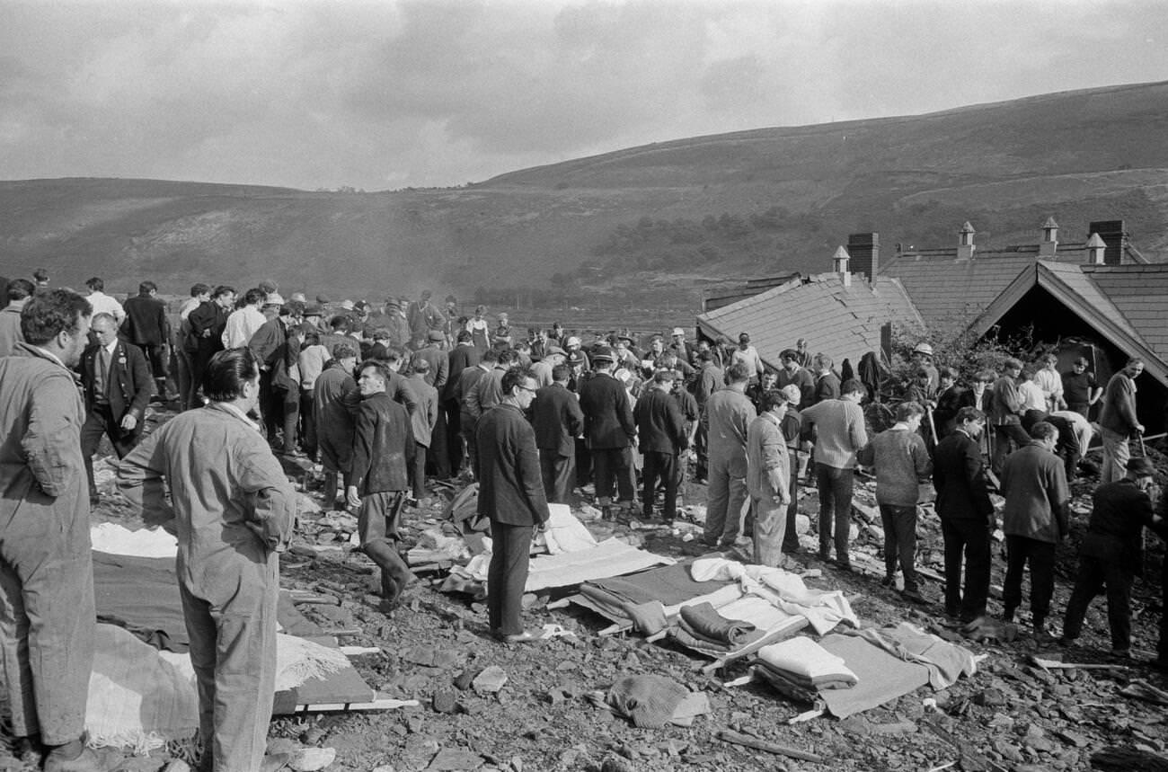 The Aberfan Disaster Catastrophic Coal Tip Collapse That Killed 144 The Aberfan Disaster Catastrophic Coal Tip Collapse That Killed 144