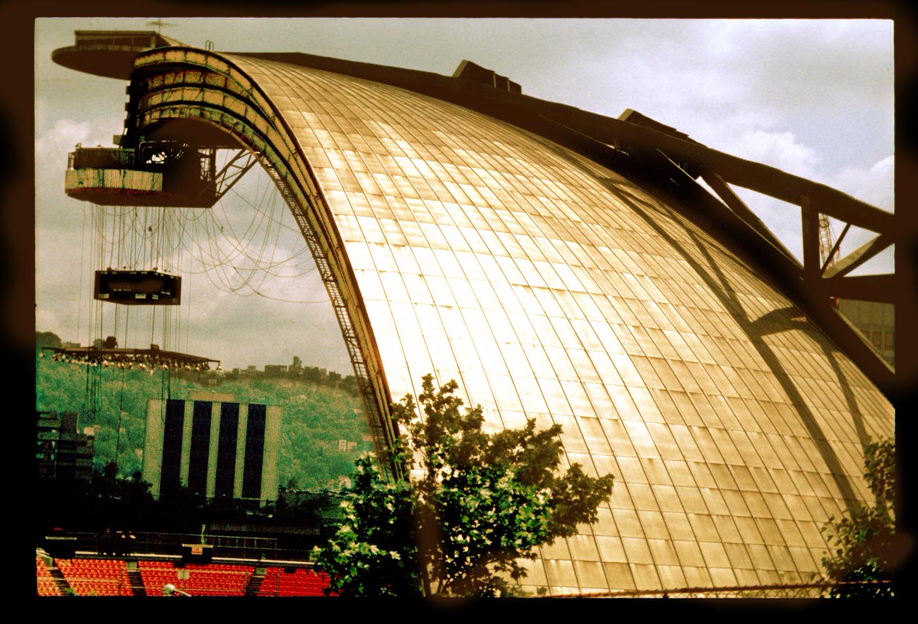 The arena, roofless, 1970s.