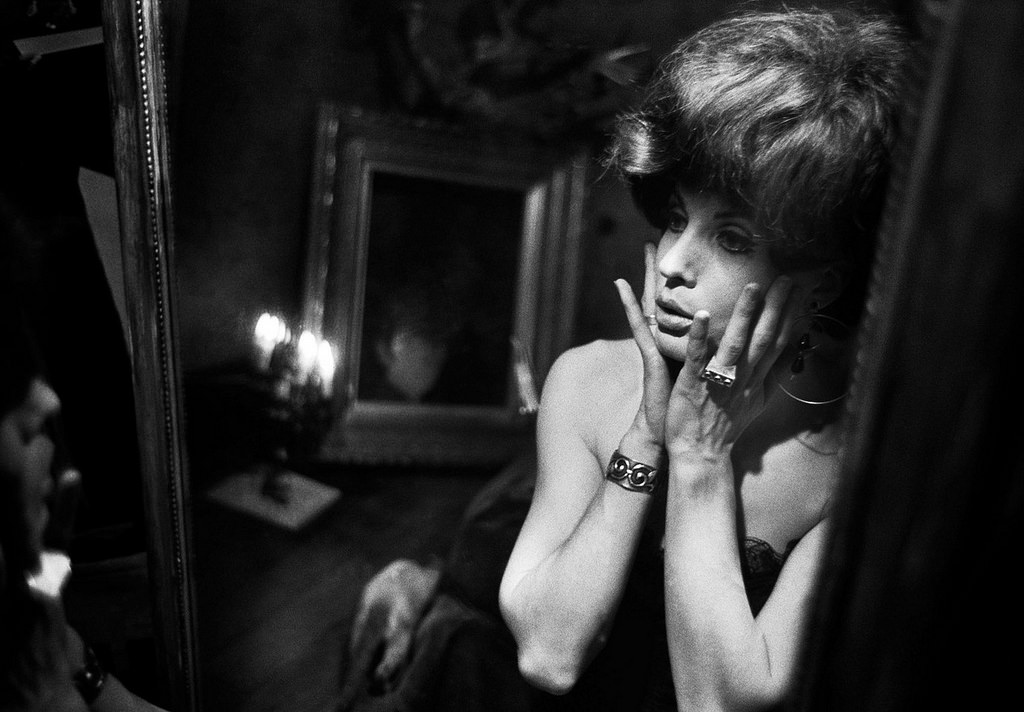 A Photographic Glimpse into the Lives of Transsexual Prostitutes in Mid-Century Paris