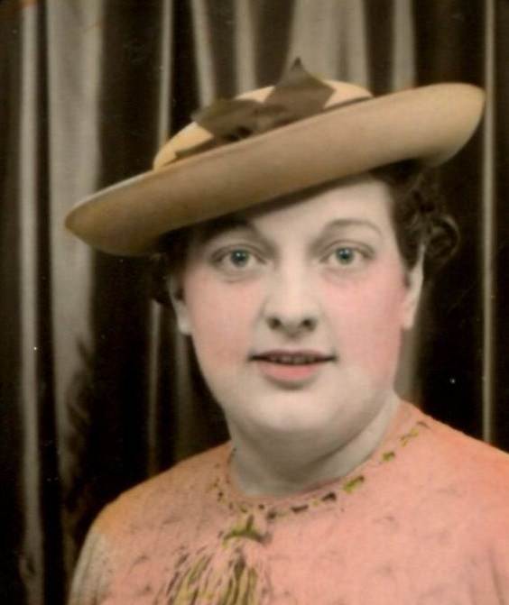 Say Cheese! Delightful Vintage Photo Booth Pictures from a Bygone Era