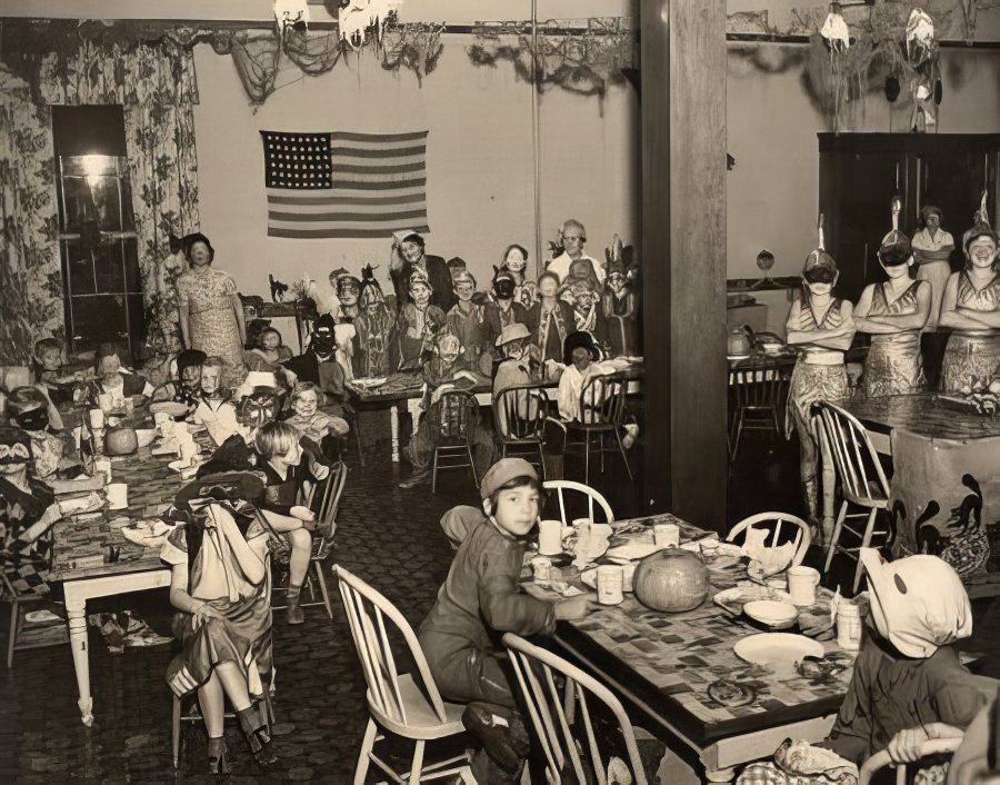 Ivy hall Halloween party, 1920