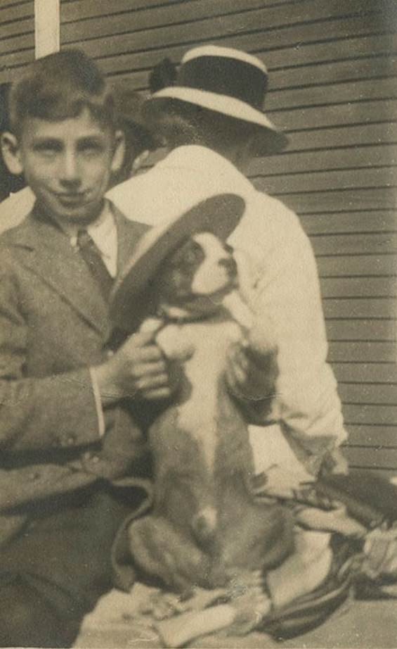 Tickling the Funny Bone of History: A Look at Humorous Vintage Photographs