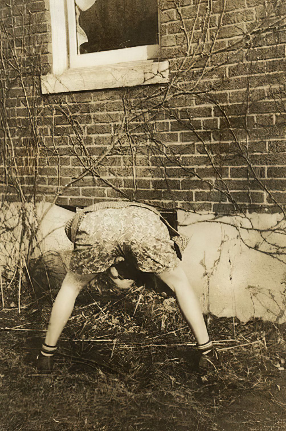 Tickling the Funny Bone of History: A Look at Humorous Vintage Photographs