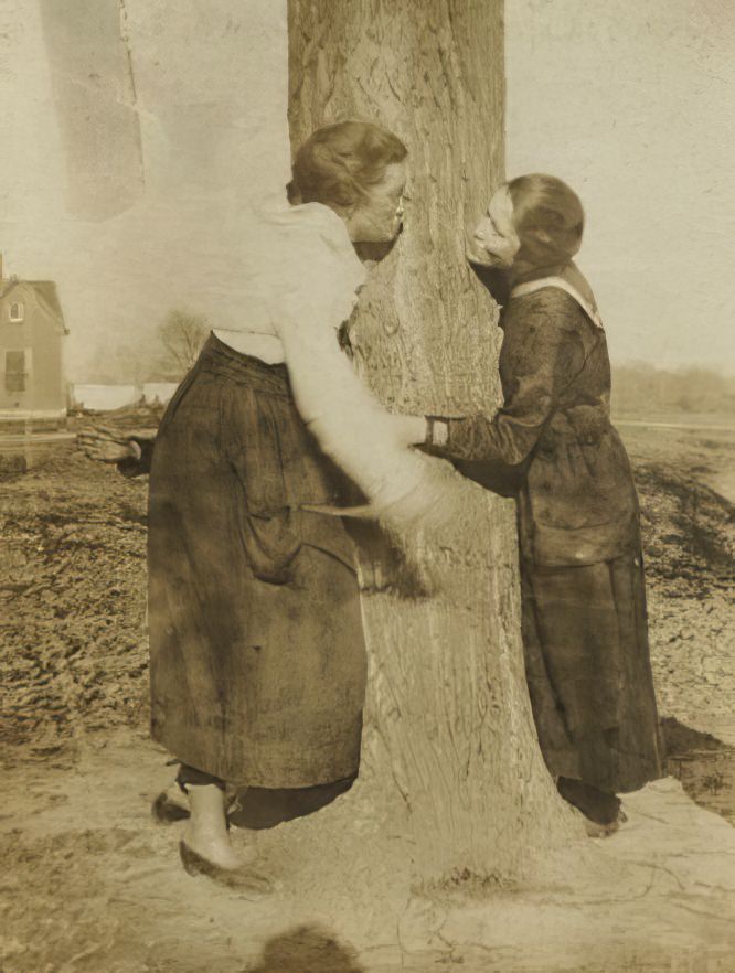 Tickling the Funny Bone of History: A Look at Humorous Vintage Photographs