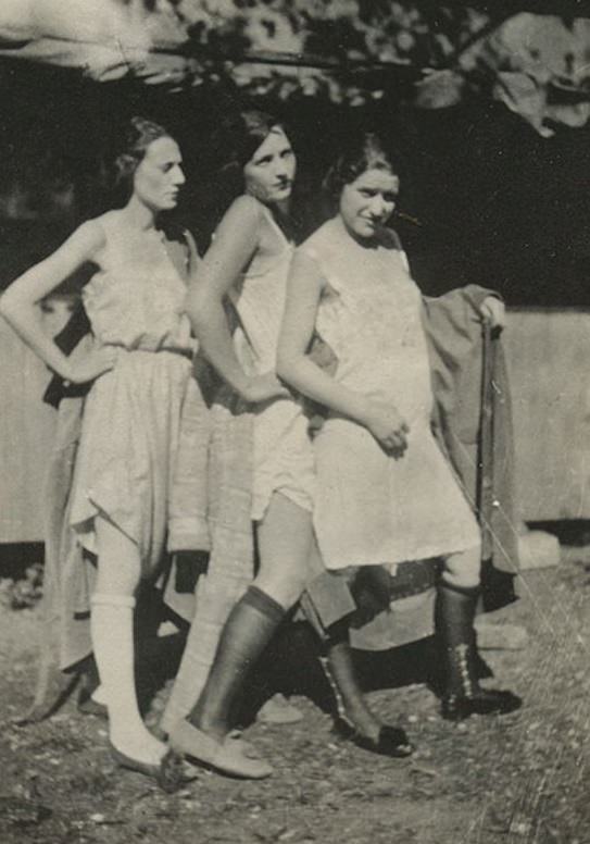 Tickling the Funny Bone of History: A Look at Humorous Vintage Photographs