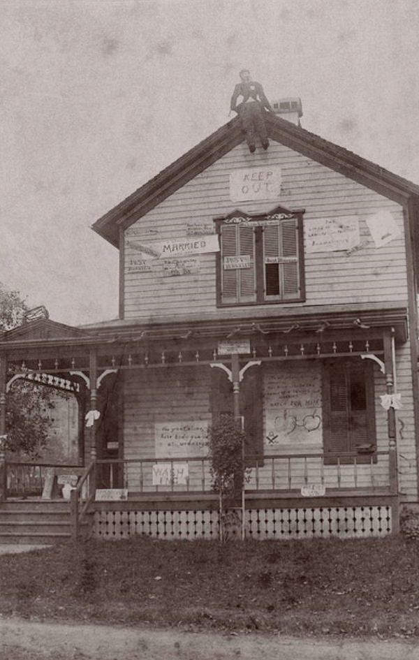 Tickling the Funny Bone of History: A Look at Humorous Vintage Photographs
